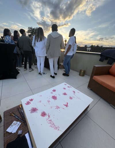 Fresque participative Table 404 peinture au vin