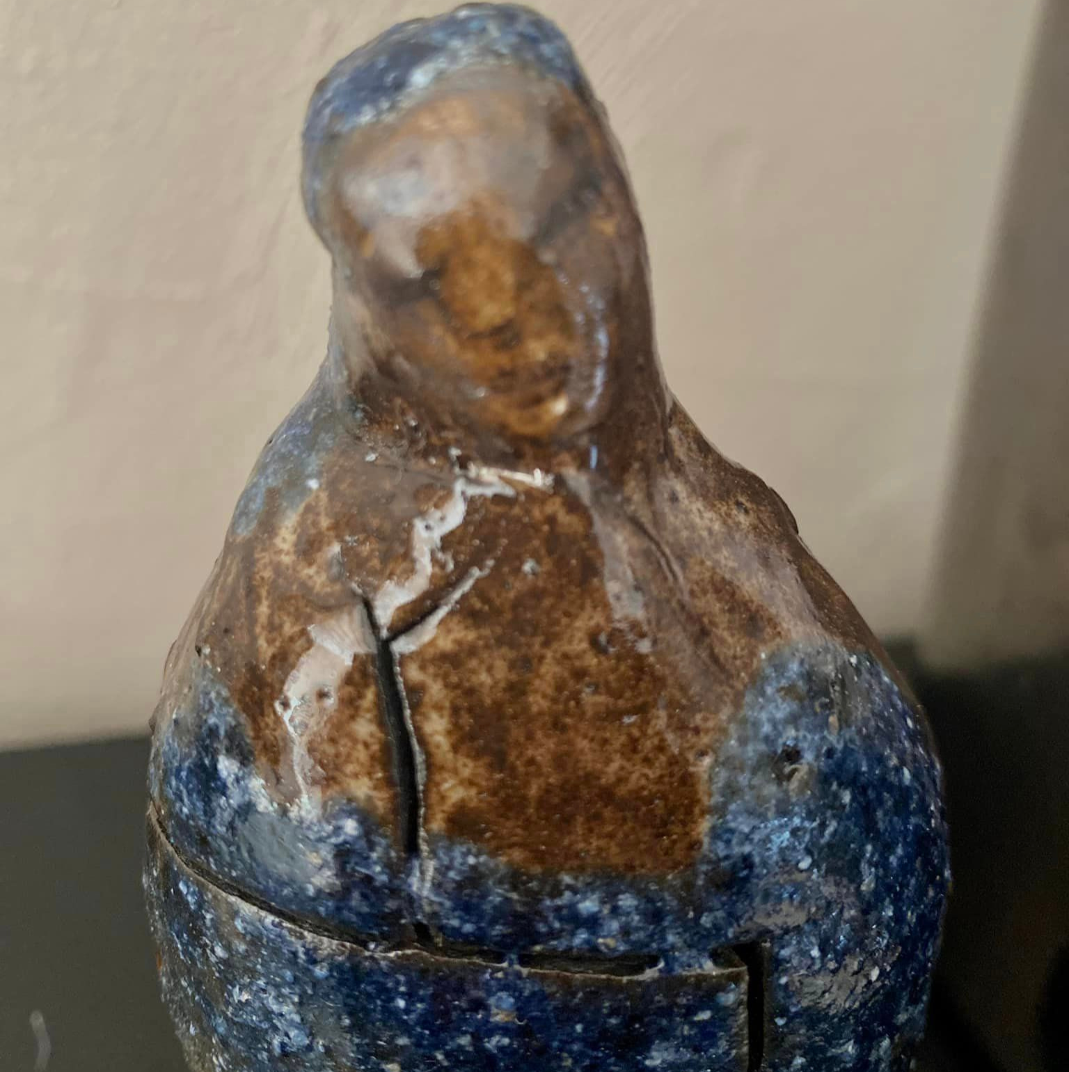 bleu sacré - sculpture en terre cuite émaillée émilie teillaud